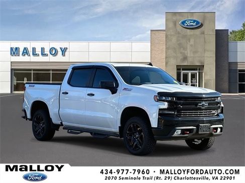 Used 2021 Chevrolet Silverado 1500 LT Trail Boss w/ Convenience Package II image 1