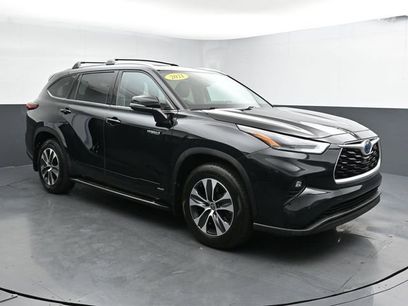 Used 2021 Toyota Highlander XLE