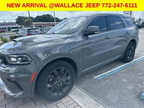 Used 2022 Dodge Durango R/T RWD image 2
