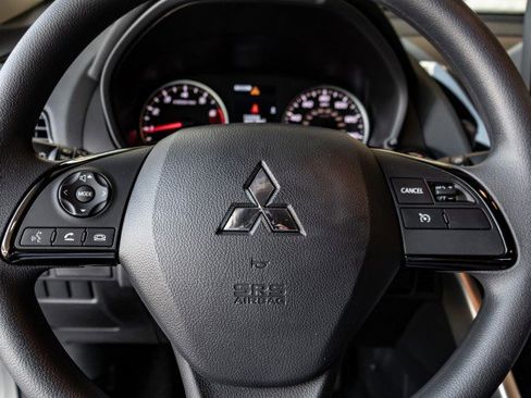 New 2025 Mitsubishi Eclipse Cross LE image 7