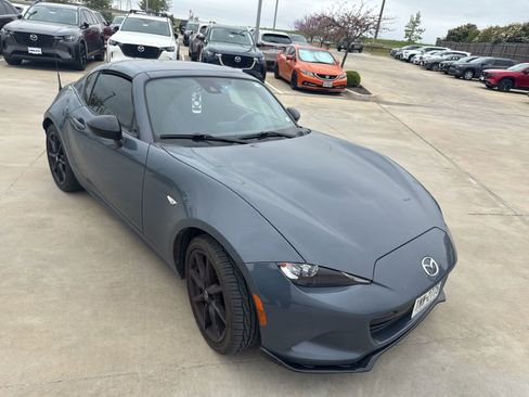 Used 2020 MAZDA MX-5 Miata RF Club image 3