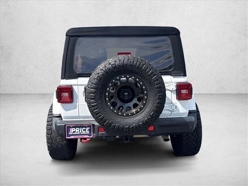 Used 2021 Jeep Wrangler Unlimited Rubicon AWD/4WD image 6
