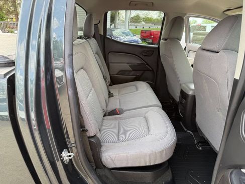 Used 2017 Chevrolet Colorado W/T w/ WT Convenience Package image 16