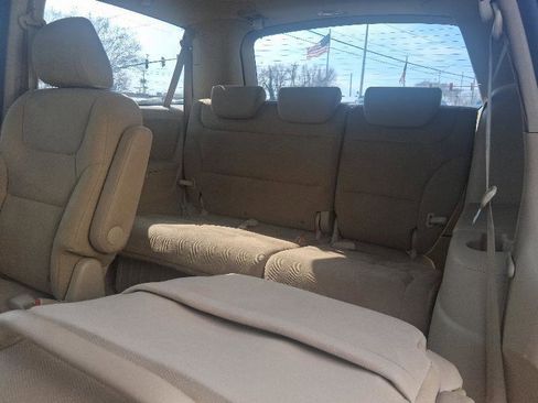 Used 2010 Honda Odyssey EX image 17