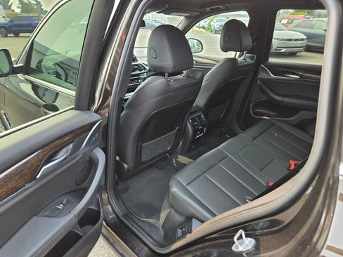 Used 2019 BMW X3 xDrive30i w/ Driving Assistance Package AWD/4WD image 17