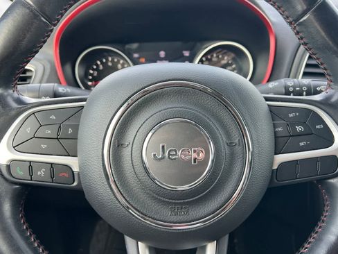 Used 2020 Jeep Compass Trailhawk image 25