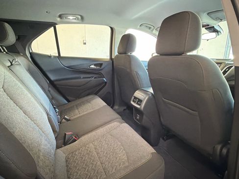 Used 2022 Chevrolet Equinox LT image 29