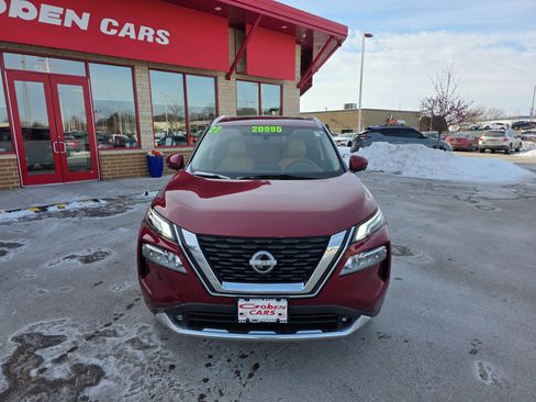 Used 2022 Nissan Rogue Platinum w/ Head-Up Display Package image 2