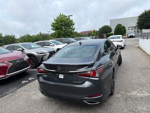 Used 2022 Lexus ES 350 F Sport w/ Accessory Package 2 FWD image 17