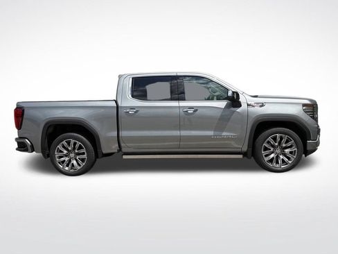 Used 2023 GMC Sierra 1500 Denali w/ Denali Reserve Package AWD/4WD image 5