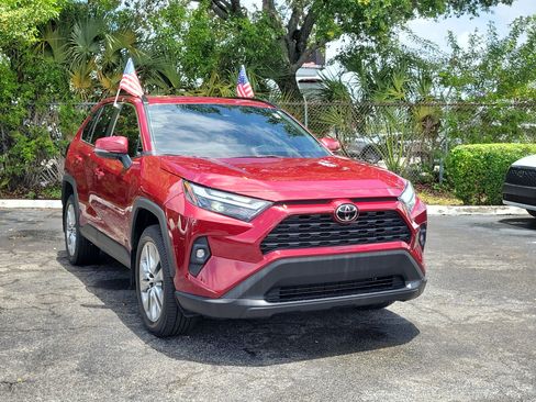 Used 2024 Toyota RAV4 XLE Premium FWD image 2