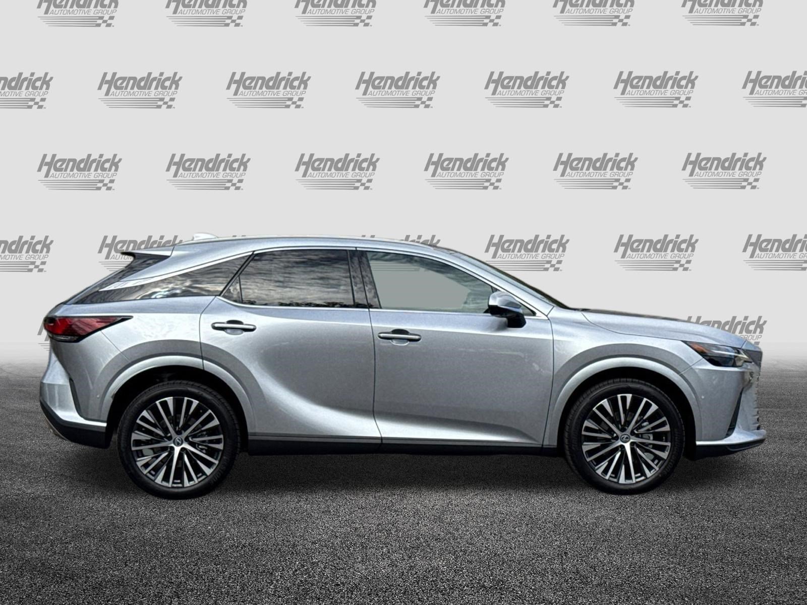 New 2026 Lexus RX 350 w/ Convenience Package AWD/4WD image 3