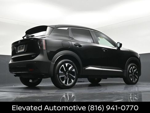 Certified 2026 Nissan Kicks SV w/ Cold Weather Package AWD/4WD image 27