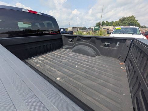 Used 2019 Ford F250 XLT w/ XLT Premium Package AWD/4WD image 9