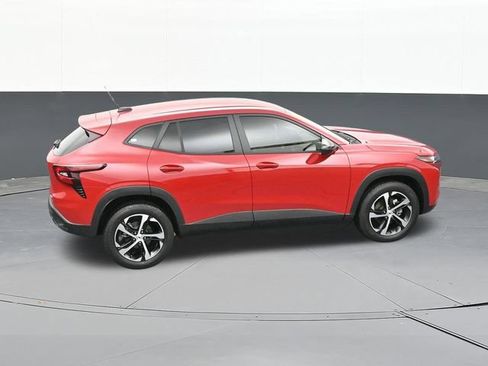 Used 2026 Chevrolet Trax RS FWD image 61