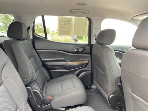 Used 2022 GMC Acadia SLE w/ Elevation Edition FWD image 21