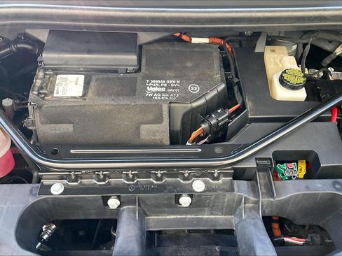 Certified 2023 Volkswagen ID.4 Pro RWD image 31