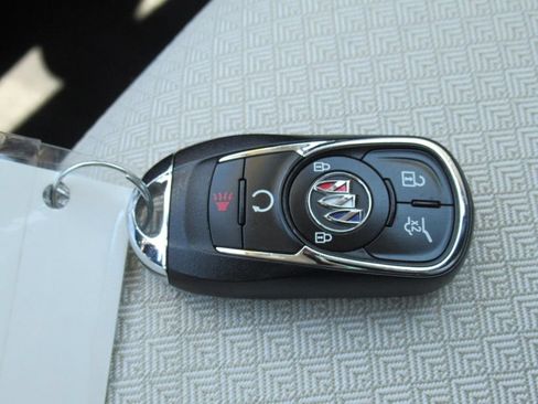 Used 2023 Buick Encore GX Select FWD image 26