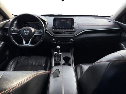 Used 2019 Nissan Altima 2.5 SR w/ SR Premium Package image 17