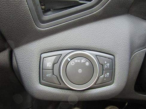 Certified 2019 Ford Escape SE image 26