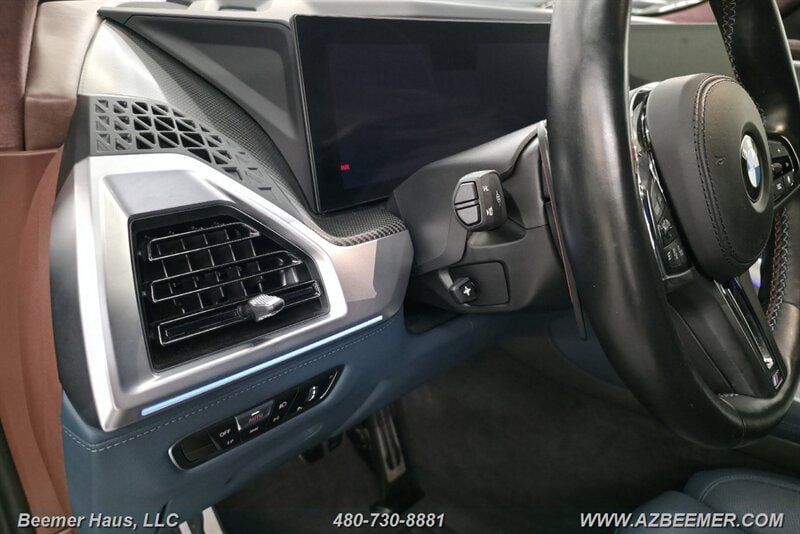 Used 2023 BMW XM AWD/4WD image 27