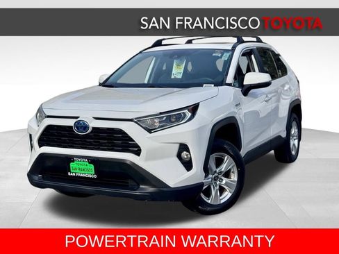 Used 2021 Toyota RAV4 XLE w/ Convenience Package image 1