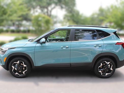 New 2026 Kia Seltos EX AWD/4WD image 13