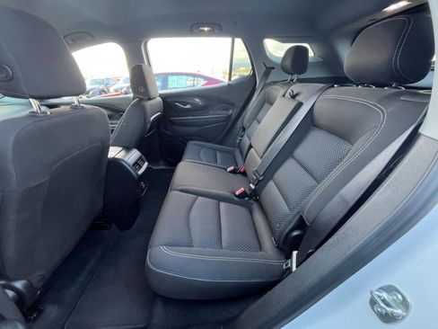 Used 2024 GMC Terrain SLE FWD image 27