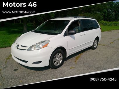 Used 2007 Toyota Sienna LE w/ LE Pkg 3