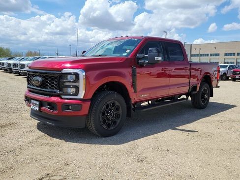 New 2025 Ford F250 Lariat w/ Lariat Ultimate Package image 4
