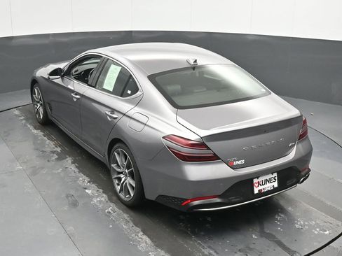 Used 2023 Genesis G70 2.0T image 43