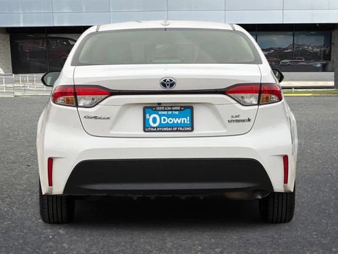 Used 2024 Toyota Corolla LE image 7