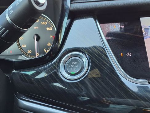 Used 2021 Cadillac XT6 Premium Luxury image 26