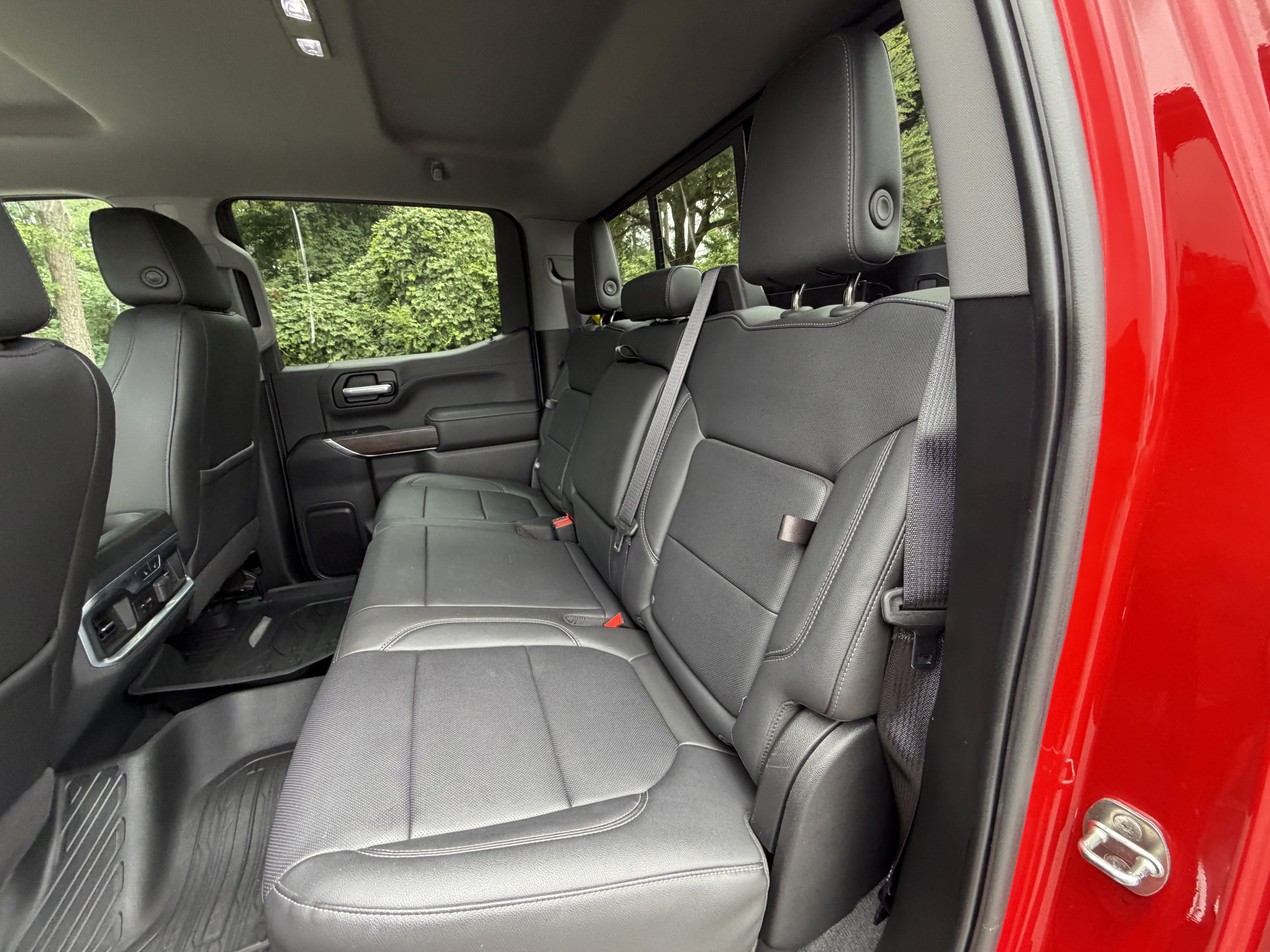 Used 2020 GMC Sierra 1500 SLT w/ SLT Premium Plus Package AWD/4WD image 16