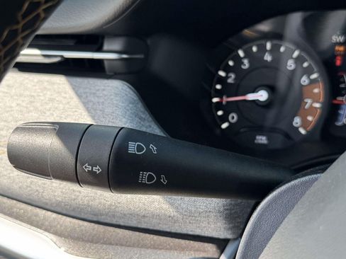New 2026 Jeep Compass Latitude AWD/4WD image 12