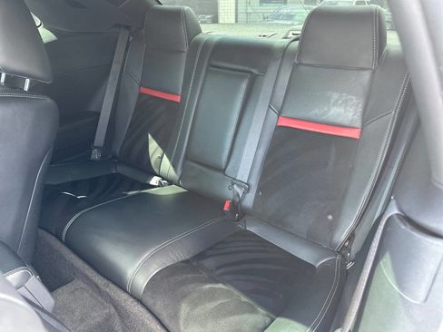 Used 2012 Dodge Challenger SRT8 RWD image 17