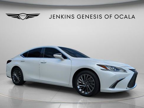 Used 2024 Lexus ES 350 Luxury w/ Technology Package FWD image 1