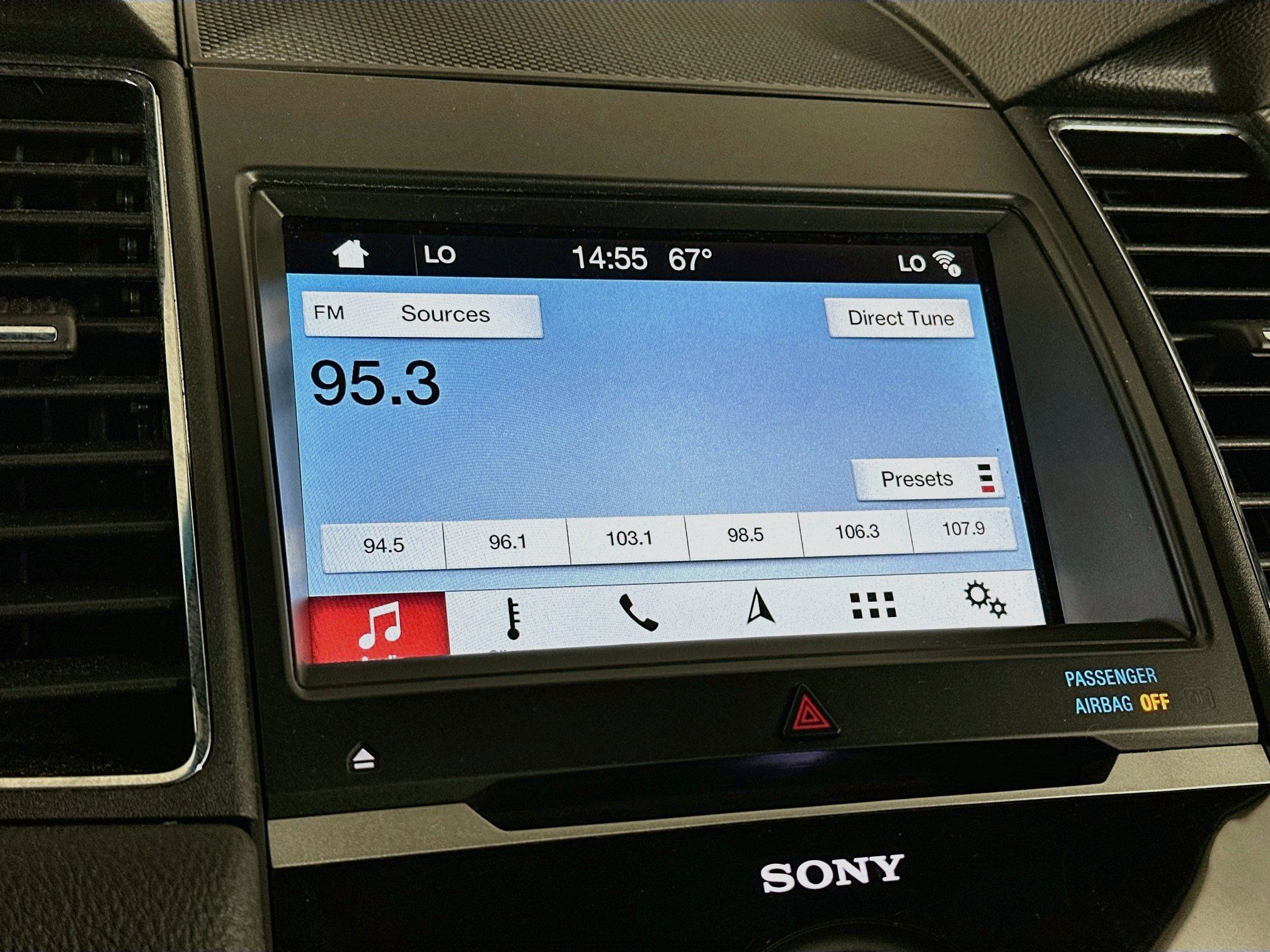 Used 2018 Ford Taurus SHO AWD/4WD image 21
