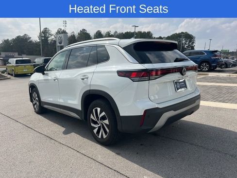 Certified 2025 Volkswagen Tiguan S image 9