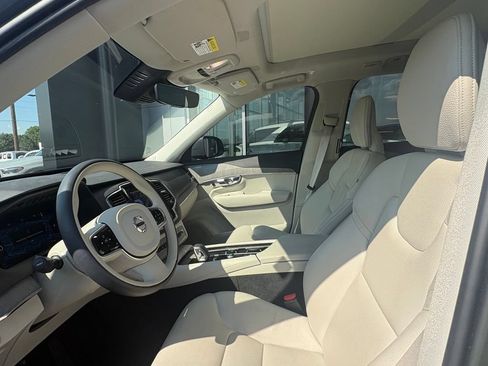Used 2023 Volvo XC90 B6 Plus w/ Protection Package Premier AWD/4WD image 10