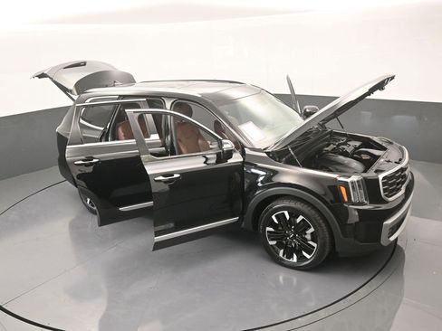 Used 2023 Kia Telluride SX image 82