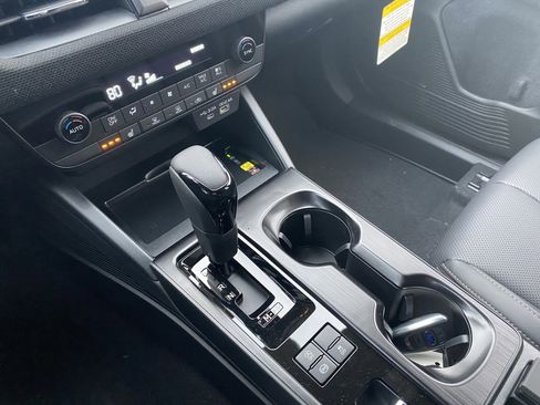 New 2026 Subaru Outback Limited image 9