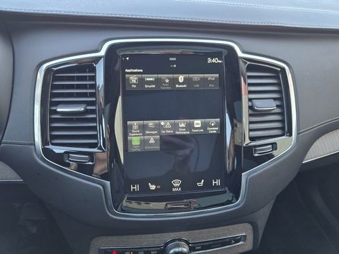 Used 2022 Volvo XC90 T8 Inscription image 51