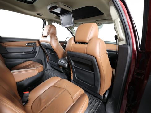 Used 2015 Chevrolet Traverse LT FWD image 21