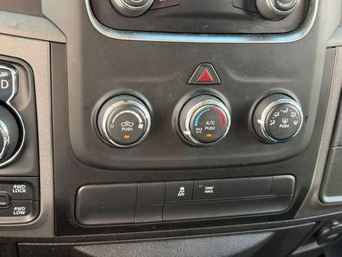 Used 2019 RAM 1500 Express w/ Express Value Package AWD/4WD image 20