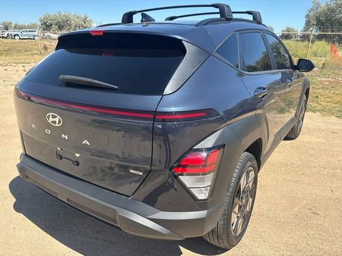 Used 2024 Hyundai Kona SEL AWD/4WD image 5