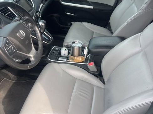 Used 2016 Honda CR-V Touring image 6