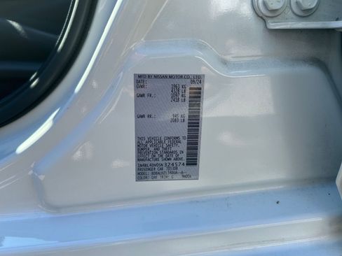 Used 2025 Nissan Altima 2.5 SV FWD image 23