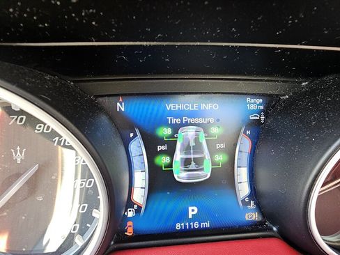 Used 2017 Maserati Levante S image 32