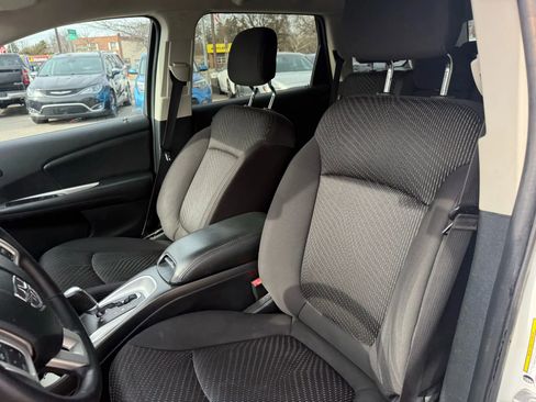 Used 2014 Dodge Journey SE w/ Flexible Seating Group image 15